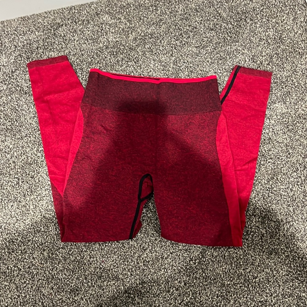 Pink leggings